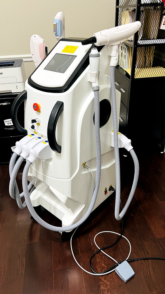 4 IN 1 IPL LASER HAIR REMOVAL MACHINE AND RF ACNE CLEANER MULTI FUNCTION