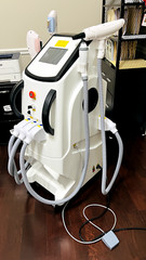 4 IN 1 IPL LASER HAIR REMOVAL MACHINE AND RF ACNE CLEANER MULTI FUNCTION
