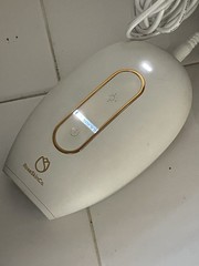 RoseSkinCo Lumi permanent hair removal device IPL WHITE GOLD