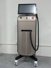 4000W Permanent Depilation Diode Laser Hair Removal Machine 755 808 940 1064nm