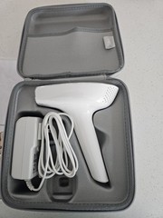 Silk’n BellaFlash Pro White IPL Hair Removal Device w/ Case & Power Adapter