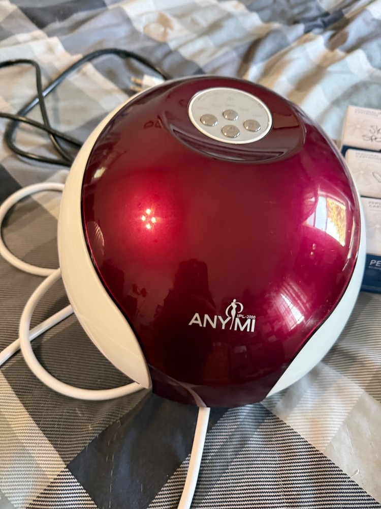 ANYMI IPL 2000 System Permanent Hair Removal, Skin Spot Remover + cartridges