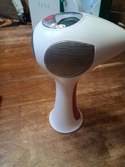 TRIA BEAUTY LASER HAIR REMOVAL DEVICE 4X WITH CHARGER & MANUAL Pink