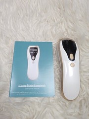 IPL Laser Hair Removal Handset Chiller Technology No Pain Glasses Razor Charger