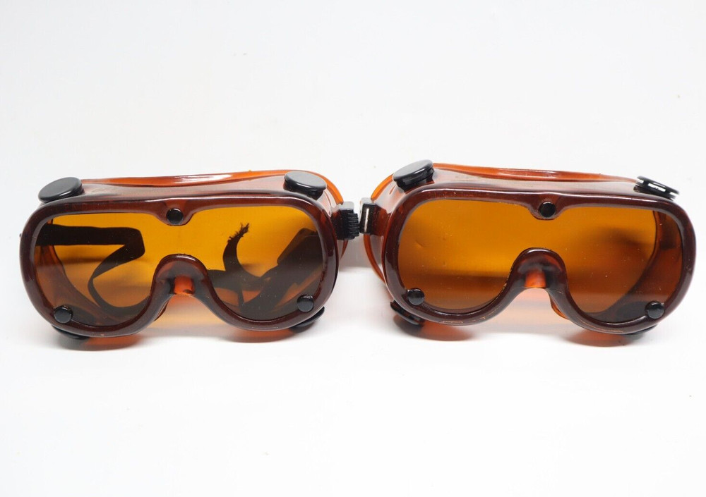 Set of 2 Glendale Laser Gard Eyewear Goggles Protection