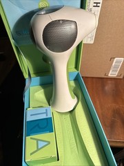 Tria Beauty Laser Hair Removal Device w/Charger FOR PARTS