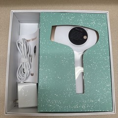 IPL Hair Removal Device White Pink New In Box For Body And Face