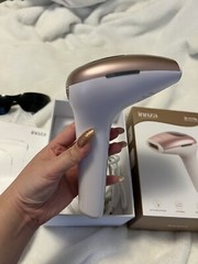 99% New Innza Hand Held Pink and White Hair Removal Model D-1176