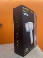 Hand-held IPL device