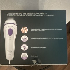 Gillette Venus Silk-expert 3 IPL Hair Removal Device by Braun, Body/Face, 200K