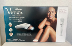 Gillette Venus Silk Expert IPL BD 5008 Hair Removal System & Brush Excellent**