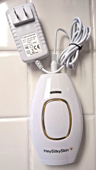 HeySilkySkin IPL Laser Hair Removal~Handset Silky Skin Laser & P. Cord Included