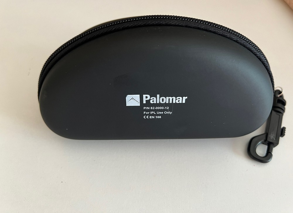 Palomar Cynosure Laser Safety goggles Box