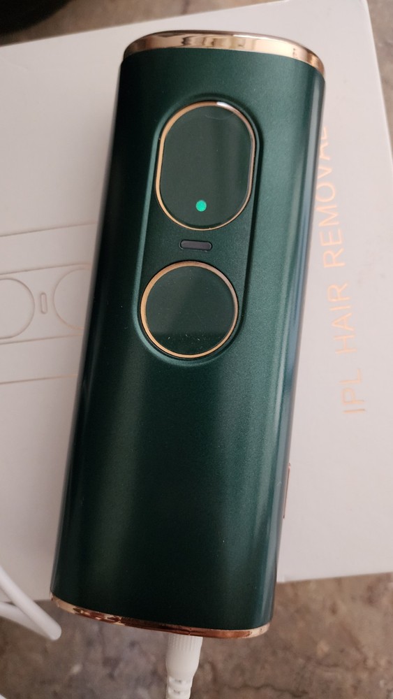 IPL Hair Removal And Skin Rejuvenating System With Protective Glasses