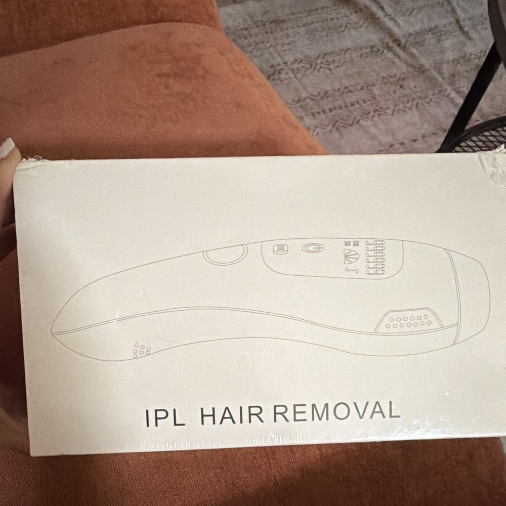 IPL Hair Removal Device in White – IPL Light Hair Removal Device (Box Shown)