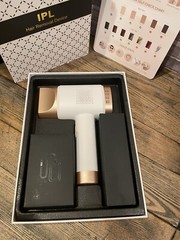 Aopvui FZ-608 Laser Hair Removal Hand-held IPL Device 999900 Flashes