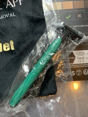 Tricklet IPL Hair Removal Device Kit White Corded Electric NO BOX