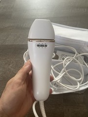 Braun Silk Expert Pro 5 ILP Hair Removal System Gold/White With Case
