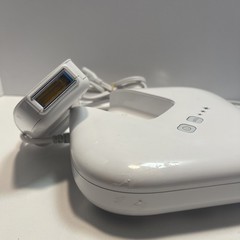 ILuminage Beauty Me Sleek Permanent Hair Reduction Device Model HU-FG 01421