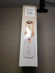 Pure Silk, Spa Therapy. Instant Hair Remover. Battery Powered. NIB.