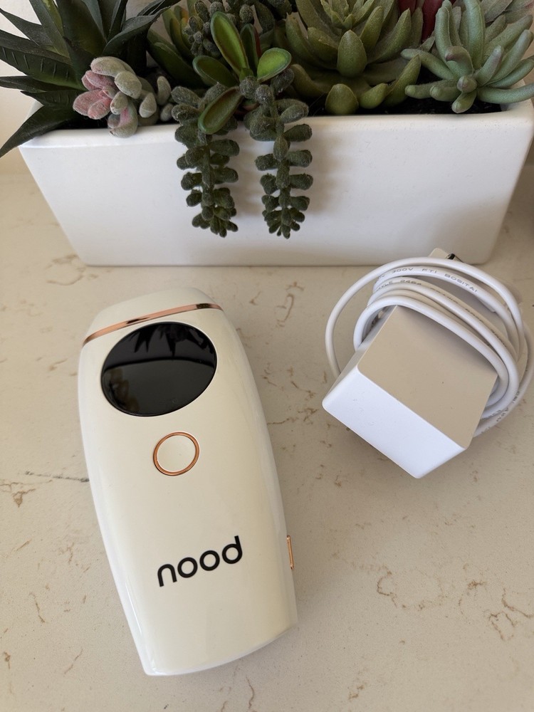 Mood the flasher V 2.0 – IPL Hair Removal Device