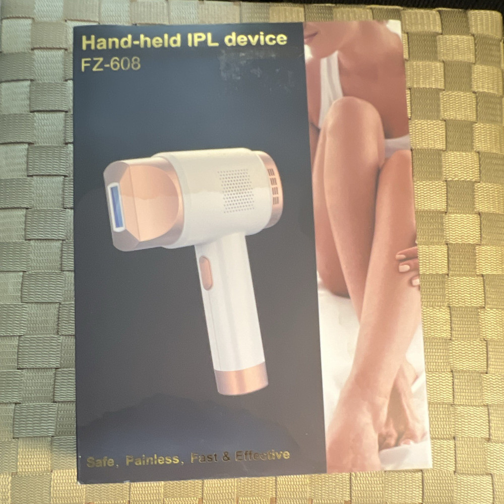IPL Hair Removal Device FZ-608 999999 Flashes 9 Settings Corded White/RG