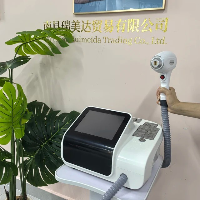 Diode Laser Hair Removal Machine Painless Skin Rejuvenation Home and Salon Use