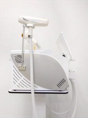 2-In-1 808nm FAC Ice Cooling Dual Probe Skin Tone Balancing Salon Beauty Machine