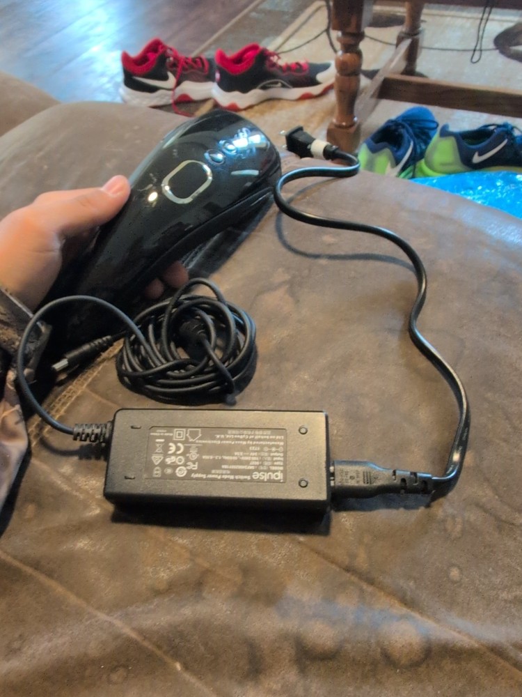 SmoothSkin Gold 300 Intelligent IPL Hair Removal System Wireless And Cord