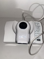 me Permanent At-Home Hair Removal Hair Reduction Device Me-Smooth White USED