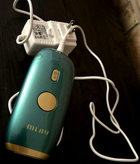 MLAY T11 IPL HOME USE PERMANENT HAIR REMOVAL PAINLESS EUC