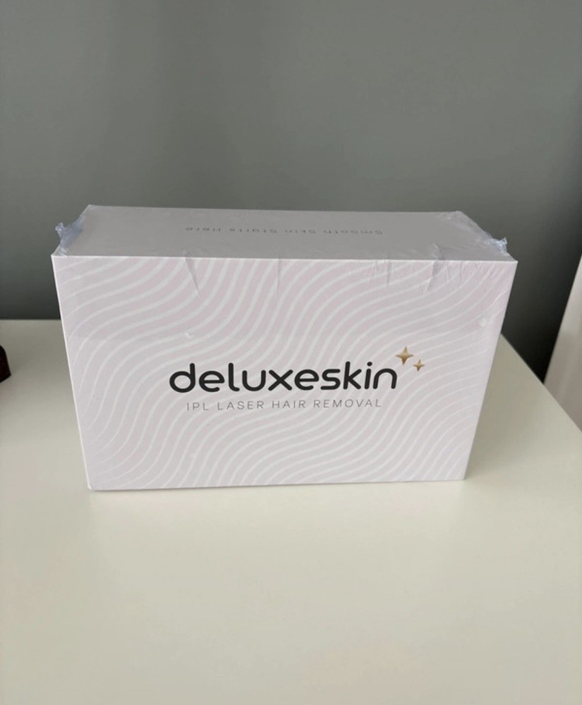 DeluxeSkin Epiluxe IPL Laser Hair Removal System NEW Sealed