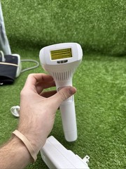 SILK’N Flash & Go Freedom Hair Removal Device. 19
