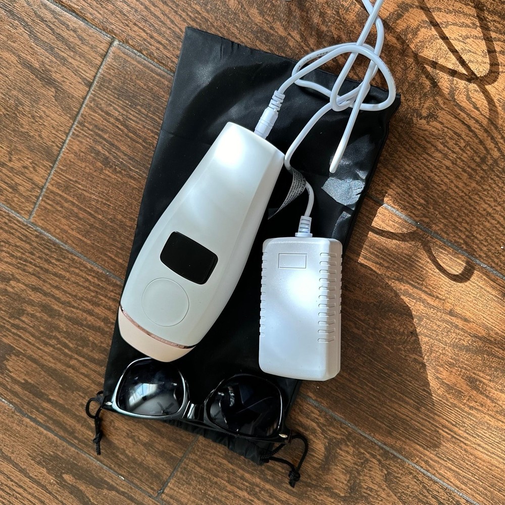 IPL Laser Hair Removal Device Permanent Hair Remover Flashes White Rose Gold