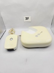 iLuminage Beauty Me Sleek IPL Hair Reduction System HU-FG01421