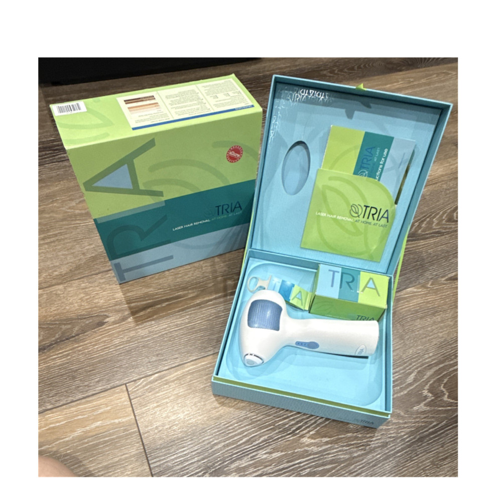 Tria THR-2S Cordless Laser Hair Removal Device White/Blue w/ Charger & Box