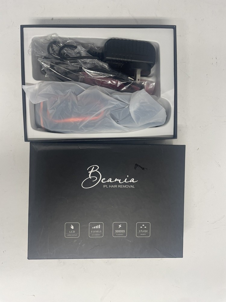 Beamia IPL Hair Removal Bea-13 999999 Flashes Glasses And 1 Razor Included