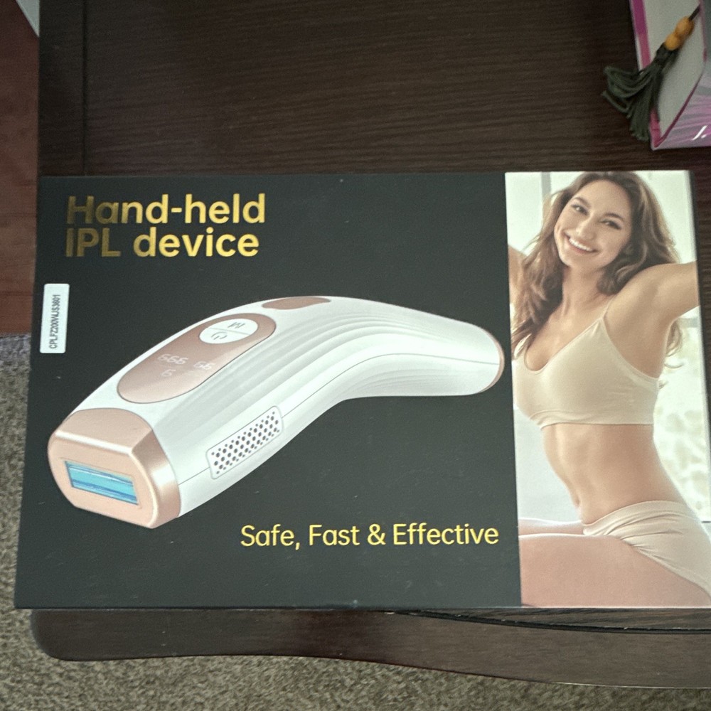 IPL Hair Removal Device FZ-200A 999999 Flashes Corded White/Rose Gold CE