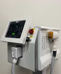 808 Diode Laser Hair Removal Ice Titanium Soprano Permanent Painless Machine