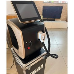 808 Diode Laser Hair Removal Machine 755 808 940 1064nm 10Bars Smooth Skin