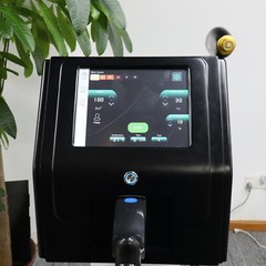 Professional Diode Ice Titanium Laser Hair Removal Machine 808 1064 755nm Spa