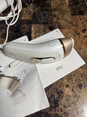 Braun Silk-Expert Pro 5 PL5137 IPL Permanent Hair Removal System