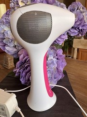Tria Laser Hair Removal Tested & Cleaned (Laser Only!) Limited Edition Pink