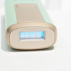 ILUUMI IPL Hair Removal Device for Face & Body Hair Reduction – Excellent Cond!