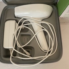 Silk’n – BellaFlash Pro – Hair Removal System – H3220 – White Used W/box