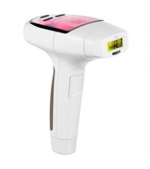 New SilkN Freedom300K IPL Hair Removal Device Bundle