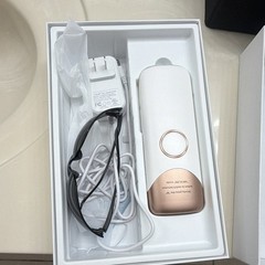 Hair Removal Device Set Corded Electric White/Rose Gold w/ Adapter & Manual