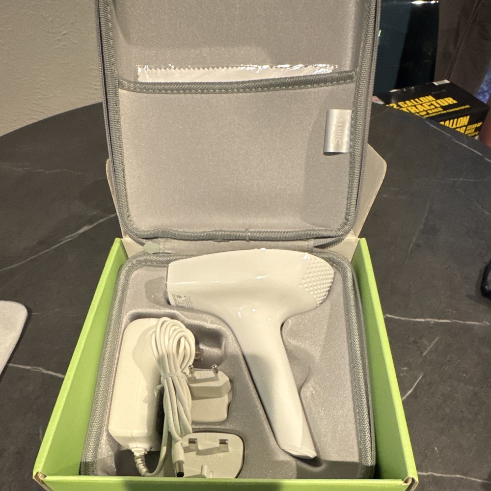 Silk’n BellaFlash PRO IPL Hair Removal Device Kit w/ Case White, Refurb 2 yr War