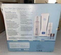 Tria Beauty – Skin Clarifying System Kit…Clean Skin/Acne…Handheld Device