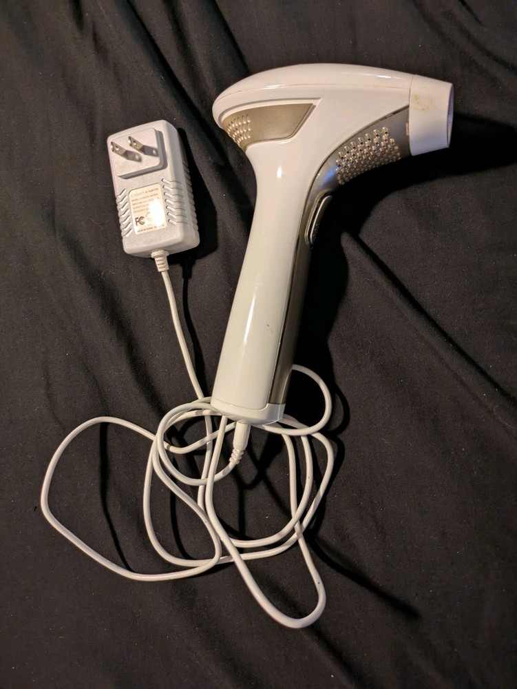 CosBeauty IPL Hair Removal Device for Women and Men
